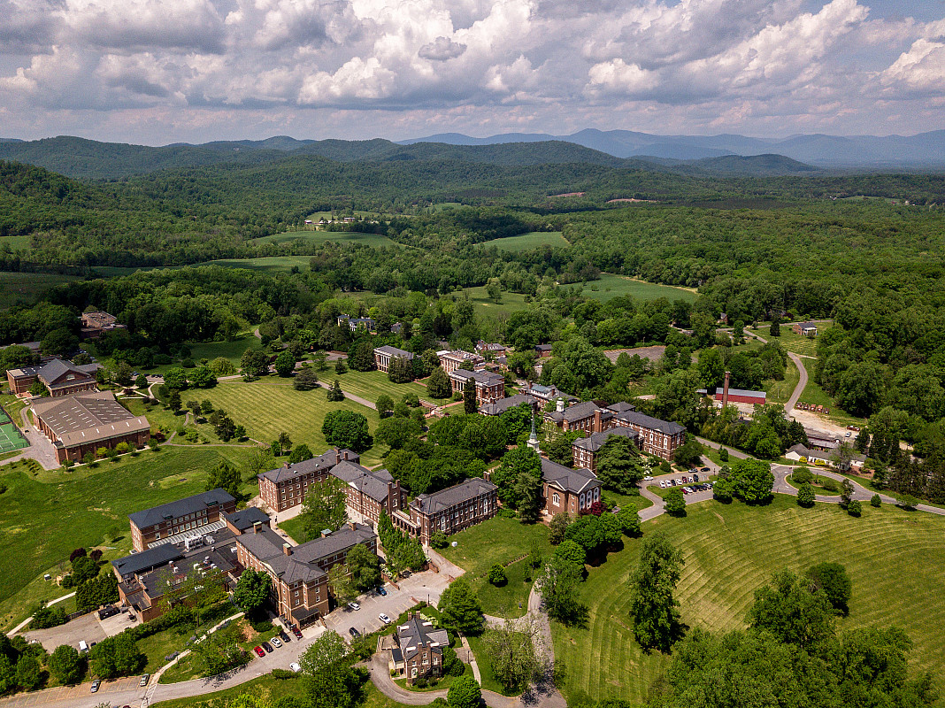 campus of Sweet Briar College