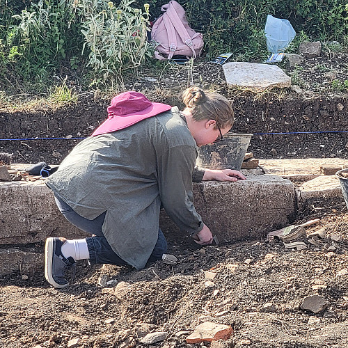 Abigail Huling '25 participates in an archeological dig in Albania.