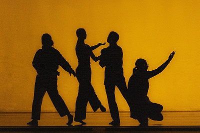 Students perform during the fall 2022 Dance Concert.